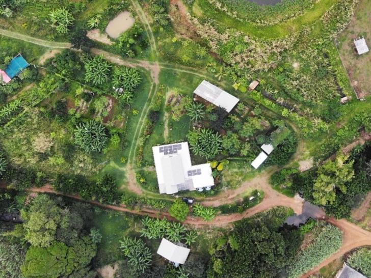Le Chalet, La Petite Ferme Vieux Grand Port Eksteriør bilde